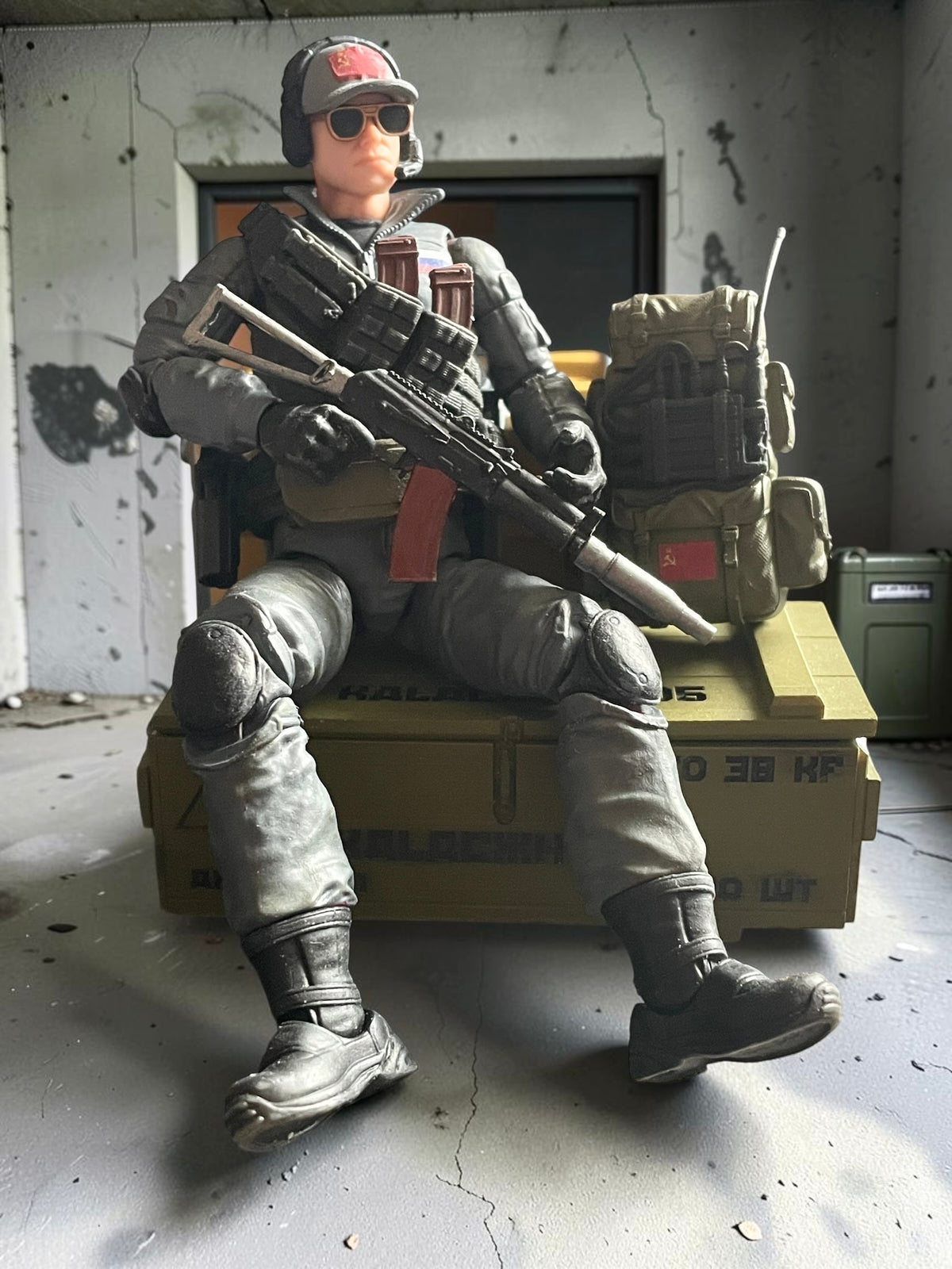 Elvis | Premium One-of-a-Kind 1:12 Scale Oktober Guard Custom Figure